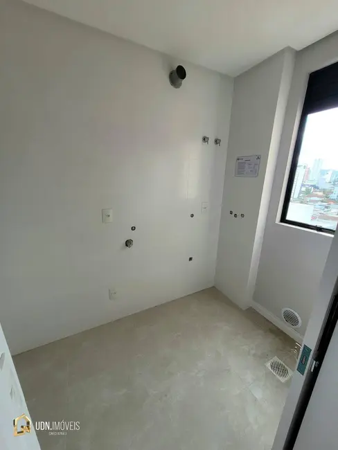 Apartamento com 3 quartos à venda, 99m2 em Vila Nova, Blumenau - SC - imagem 5 Foto 5 de Apartamento com 3 quartos à venda, 99m2 em Vila Nova, Blumenau - SC