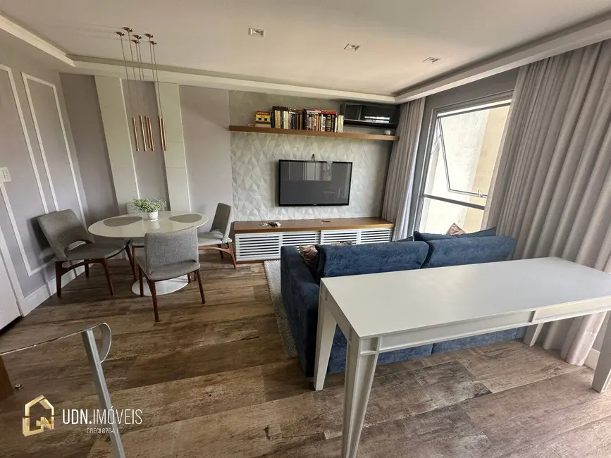 Foto 2 de Apartamento com 2 quartos à venda, 77m2 em Ponta Aguda, Blumenau - SC