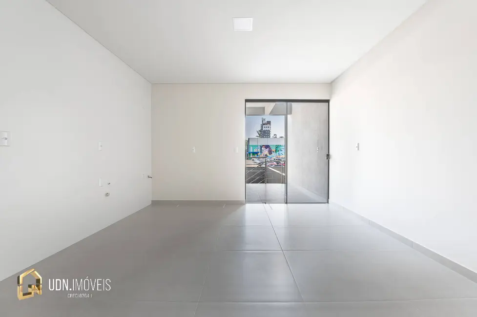 Sobrado com 3 quartos à venda, 141m2 em Velha, Blumenau - SC - imagem 9 Foto 9 de Sobrado com 3 quartos à venda, 141m2 em Velha, Blumenau - SC