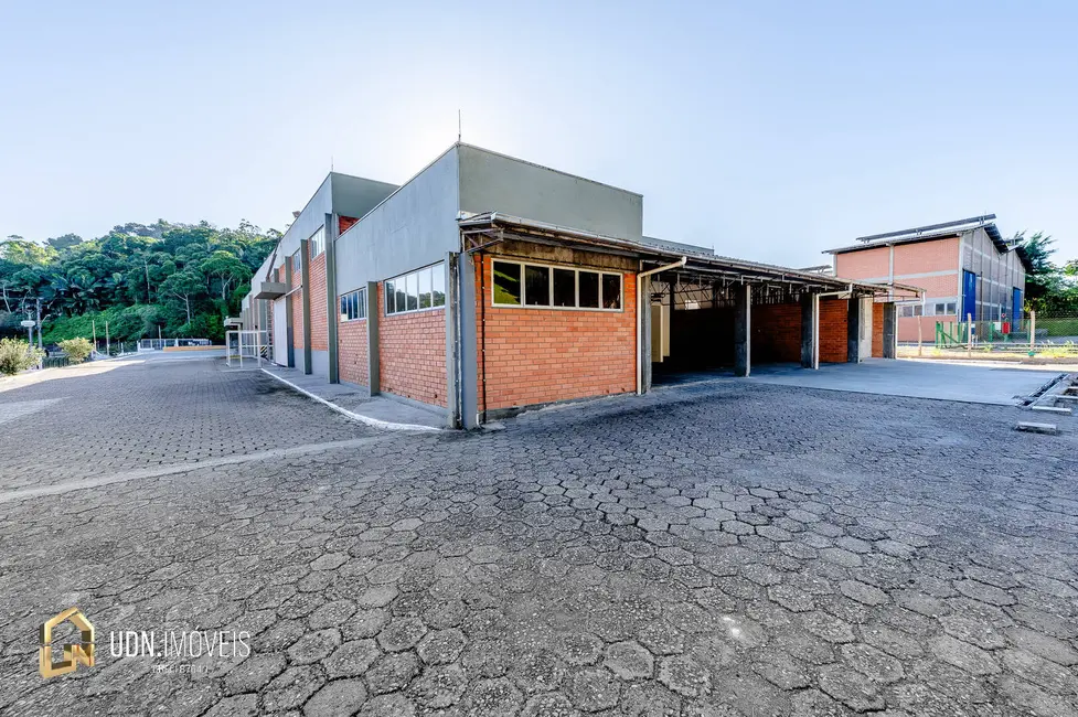 Armazém / Galpão para alugar, 2189m2 em Itoupavazinha, Blumenau - SC - imagem 8 Foto 8 de Armazém / Galpão para alugar, 2189m2 em Itoupavazinha, Blumenau - SC