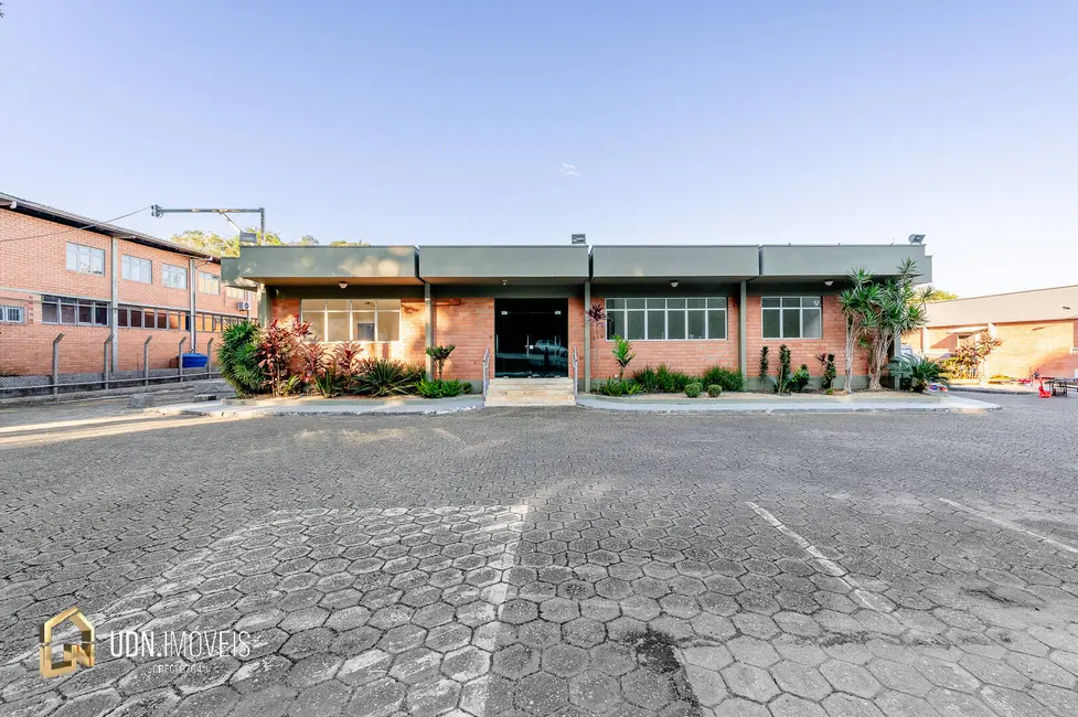 Armazém / Galpão para alugar, 2189m2 em Itoupavazinha, Blumenau - SC - imagem 3 Foto 3 de Armazém / Galpão para alugar, 2189m2 em Itoupavazinha, Blumenau - SC