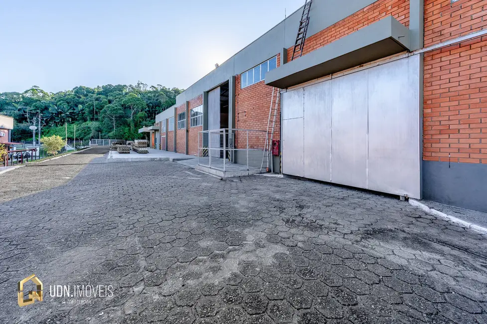 Armazém / Galpão para alugar, 2189m2 em Itoupavazinha, Blumenau - SC - imagem 6 Foto 6 de Armazém / Galpão para alugar, 2189m2 em Itoupavazinha, Blumenau - SC