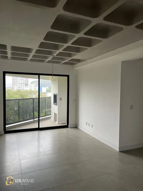 Apartamento com 2 quartos à venda, 84m2 em Victor Konder, Blumenau - SC - imagem 8 Foto 8 de Apartamento com 2 quartos à venda, 84m2 em Victor Konder, Blumenau - SC