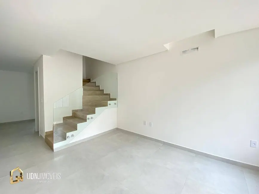 Sobrado com 2 quartos à venda, 78m2 em Salto Weissbach, Blumenau - SC - imagem 7 Foto 7 de Sobrado com 2 quartos à venda, 78m2 em Salto Weissbach, Blumenau - SC