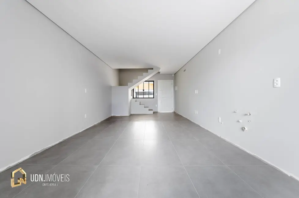 Sobrado com 3 quartos à venda, 122m2 em Itoupava Norte, Blumenau - SC - imagem 7 Foto 7 de Sobrado com 3 quartos à venda, 122m2 em Itoupava Norte, Blumenau - SC