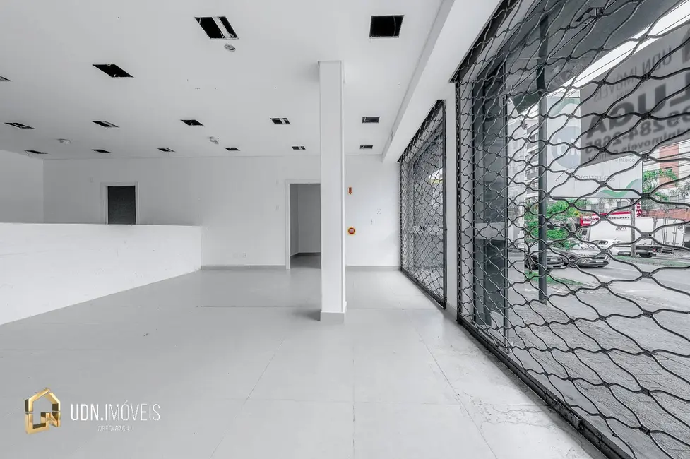 Foto 8 de Sala Comercial para alugar, 481m2 em Itoupava Seca, Blumenau - SC