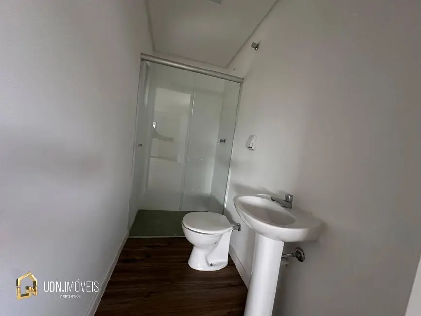 Sala Comercial para alugar, 68m2 em Garcia, Blumenau - SC - imagem 8 Foto 8 de Sala Comercial para alugar, 68m2 em Garcia, Blumenau - SC