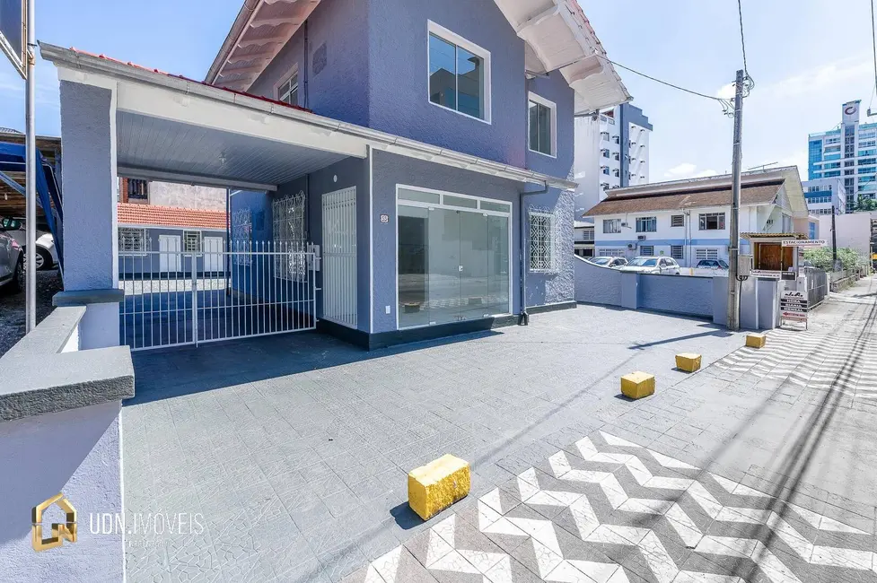 Foto 2 de Sala Comercial para alugar, 230m2 em Jardim Blumenau, Blumenau - SC