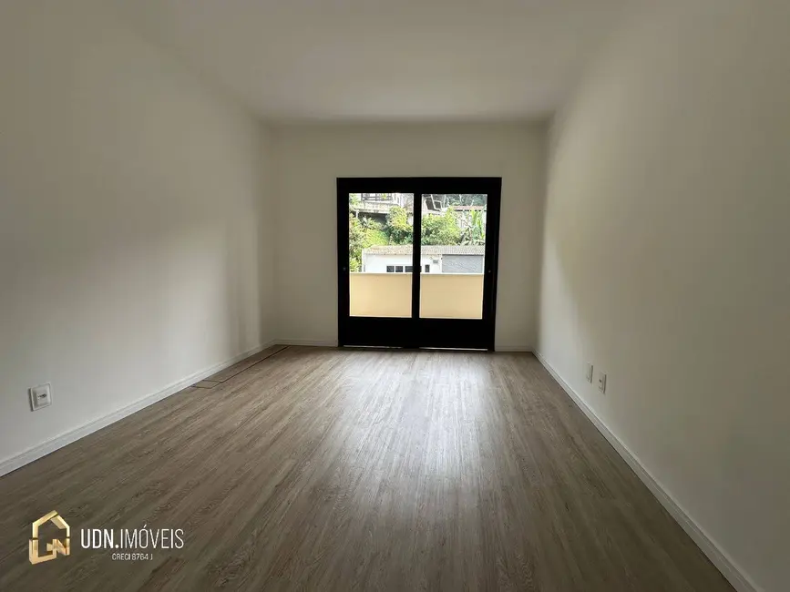 Foto 8 de Sala Comercial para alugar, 85m2 em Itoupava Seca, Blumenau - SC