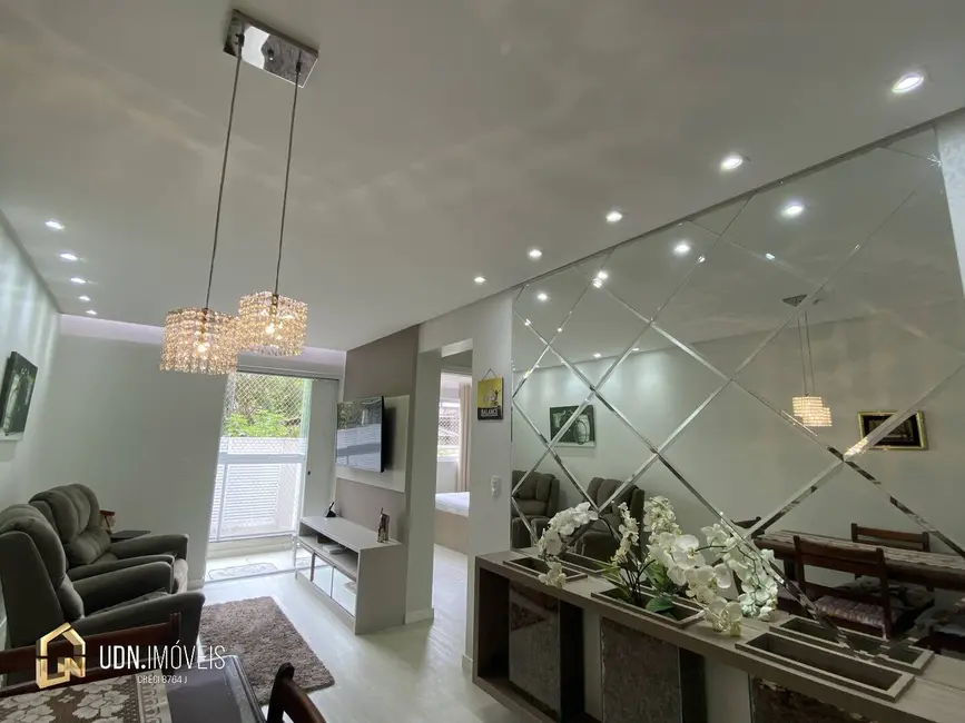 Foto 2 de Apartamento com 2 quartos para alugar, 83m2 em Escola Agrícola, Blumenau - SC