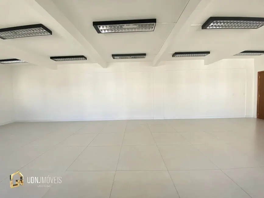 Foto 6 de Sala Comercial para alugar, 34m2 em Centro, Blumenau - SC