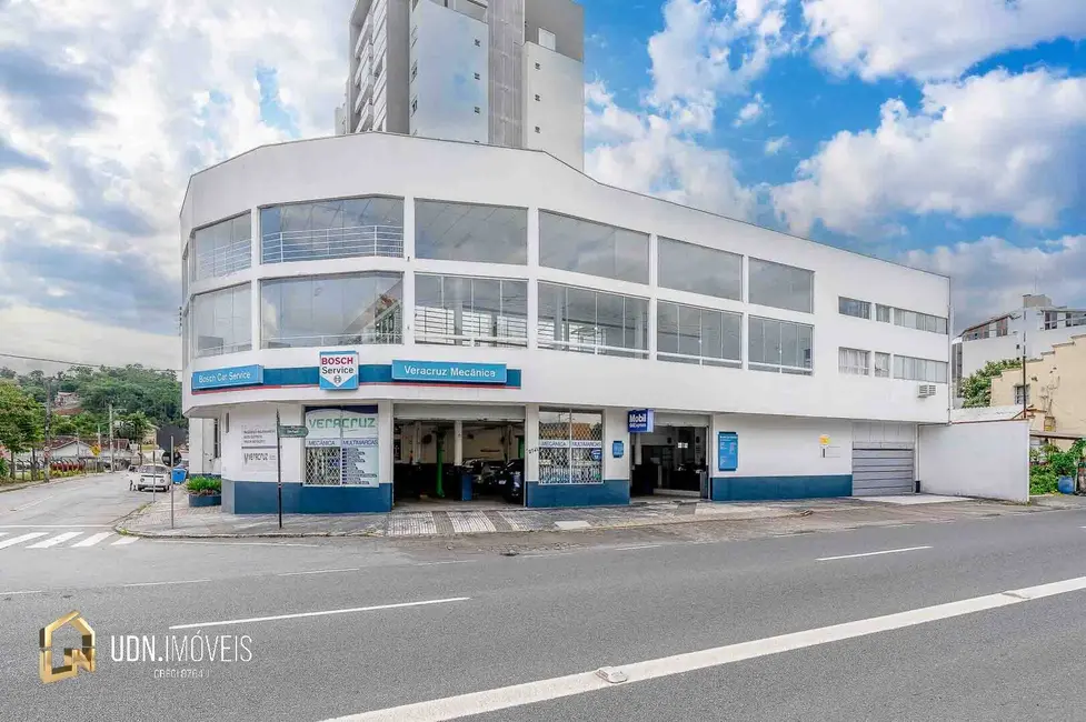 Foto 1 de Sala Comercial para alugar, 330m2 em Itoupava Seca, Blumenau - SC
