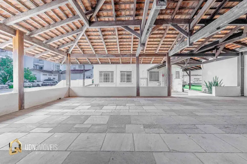 Casa com 2 quartos para alugar, 146m2 em Jardim Blumenau, Blumenau - SC - imagem 9 Foto 9 de Casa com 2 quartos para alugar, 146m2 em Jardim Blumenau, Blumenau - SC