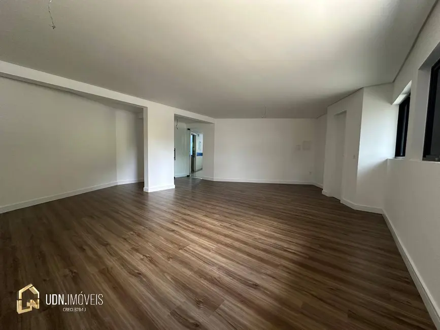 Foto 3 de Sala Comercial para alugar, 66m2 em Garcia, Blumenau - SC