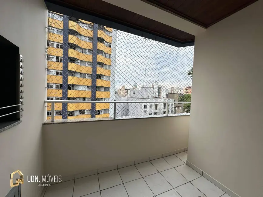 Apartamento com 2 quartos para alugar, 80m2 em Vila Nova, Blumenau - SC - imagem 9 Foto 9 de Apartamento com 2 quartos para alugar, 80m2 em Vila Nova, Blumenau - SC
