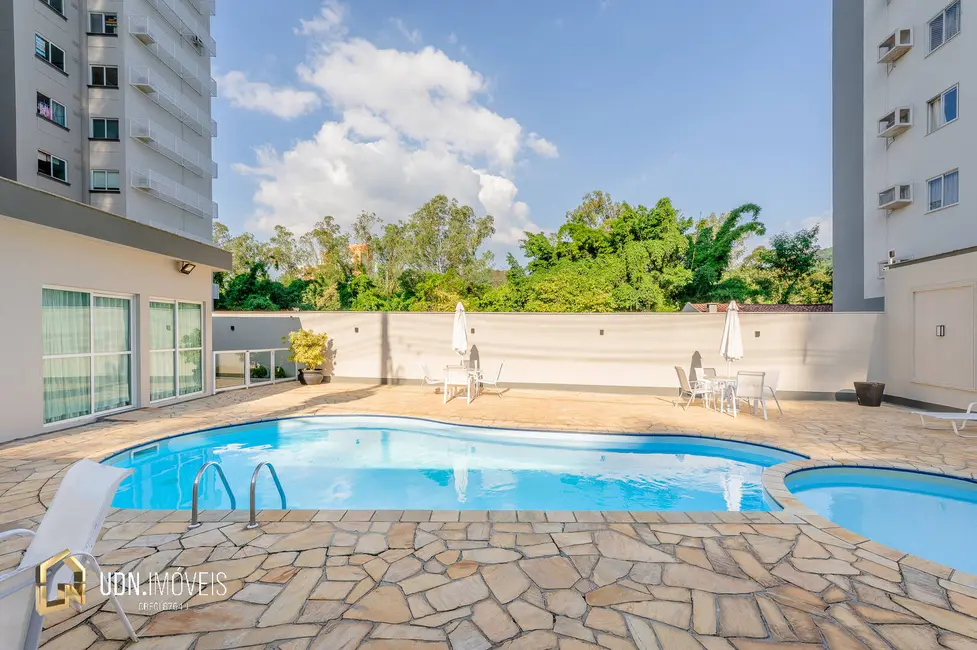 Apartamento com 4 quartos à venda, 186m2 em Vila Formosa, Blumenau - SC - imagem 6 Foto 6 de Apartamento com 4 quartos à venda, 186m2 em Vila Formosa, Blumenau - SC