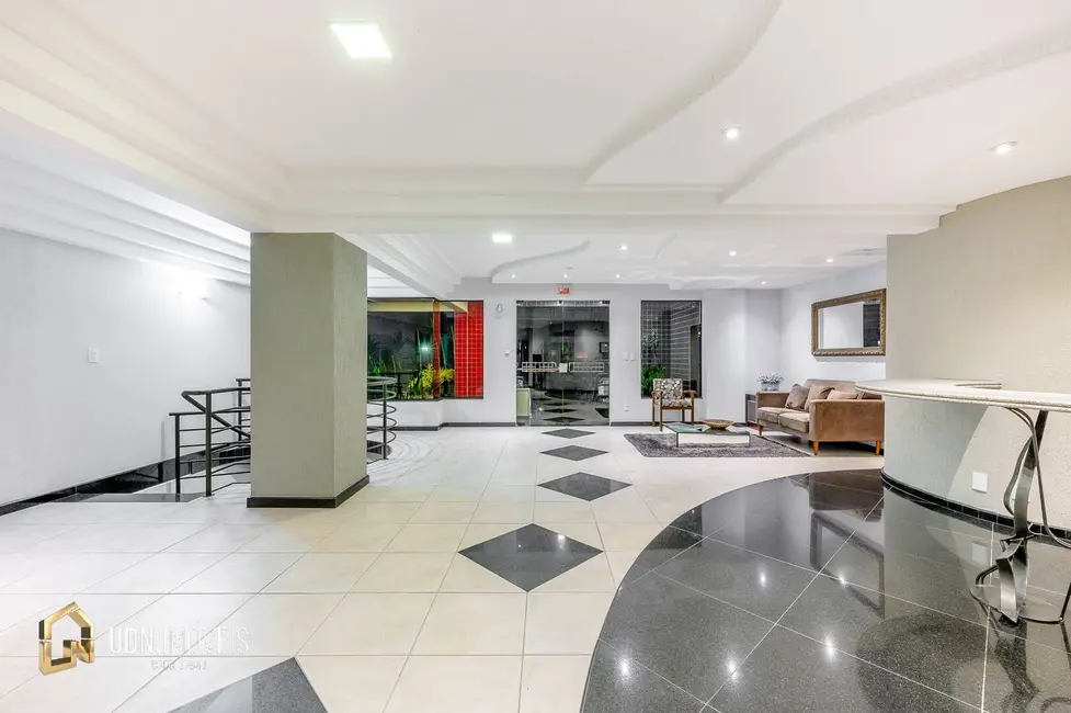 Apartamento com 3 quartos à venda, 144m2 em Victor Konder, Blumenau - SC - imagem 6 Foto 6 de Apartamento com 3 quartos à venda, 144m2 em Victor Konder, Blumenau - SC