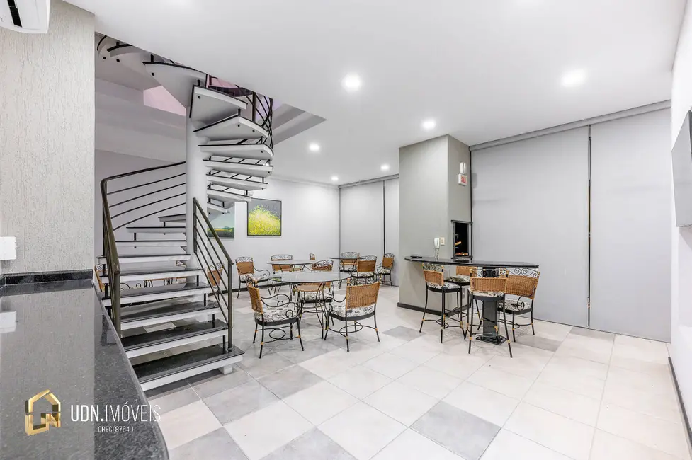 Apartamento com 3 quartos à venda, 144m2 em Victor Konder, Blumenau - SC - imagem 3 Foto 3 de Apartamento com 3 quartos à venda, 144m2 em Victor Konder, Blumenau - SC