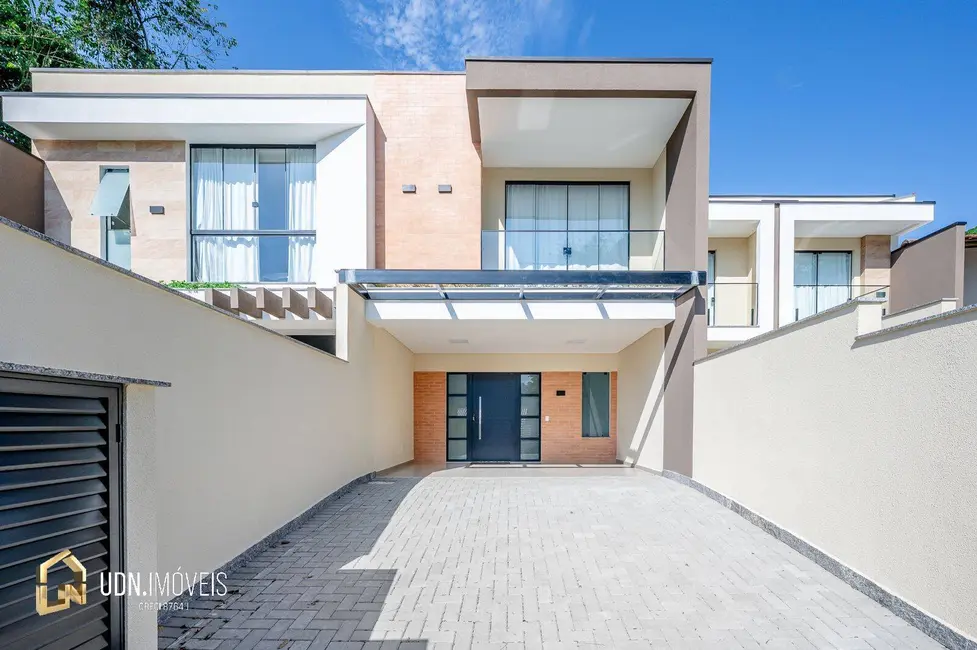 Sobrado com 3 quartos à venda, 64m2 em Água Verde, Blumenau - SC - imagem 4 Foto 4 de Sobrado com 3 quartos à venda, 64m2 em Água Verde, Blumenau - SC