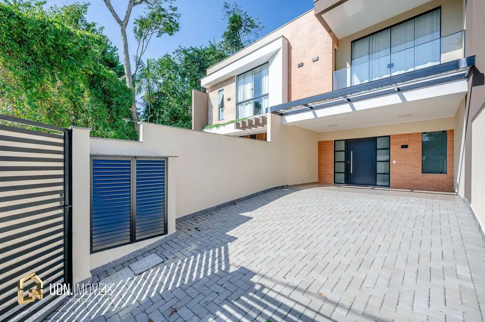 Sobrado com 3 quartos à venda, 64m2 em Água Verde, Blumenau - SC - imagem 5 Foto 5 de Sobrado com 3 quartos à venda, 64m2 em Água Verde, Blumenau - SC