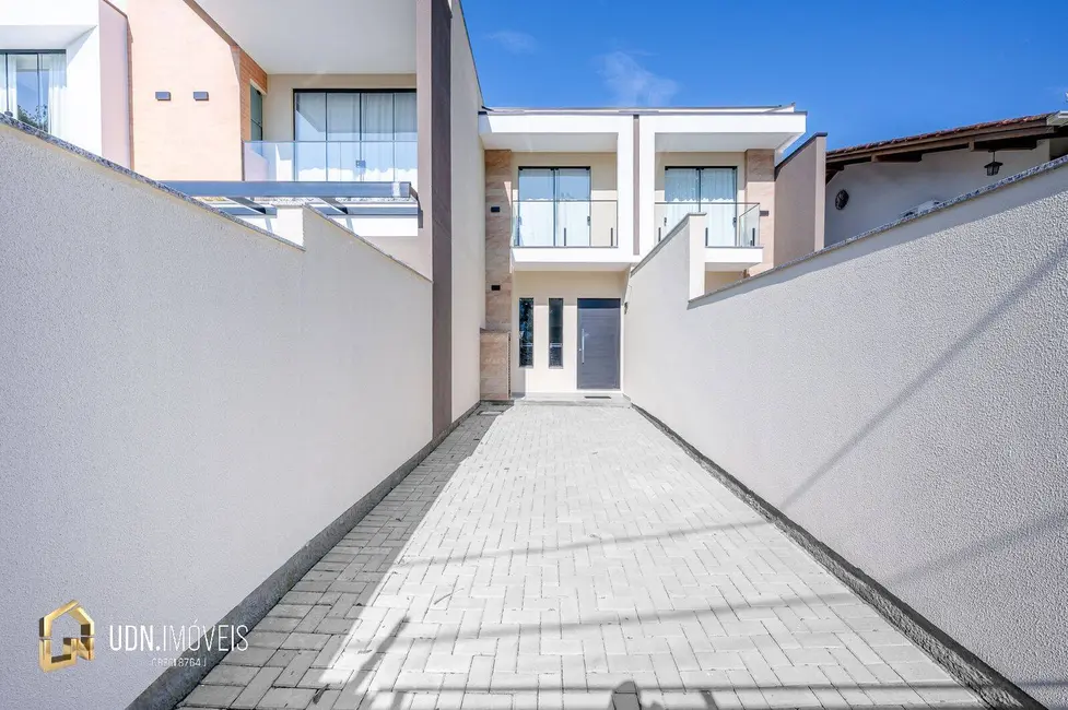Casa com 2 quartos à venda, 44m2 em Água Verde, Blumenau - SC - imagem 3 Foto 3 de Casa com 2 quartos à venda, 44m2 em Água Verde, Blumenau - SC