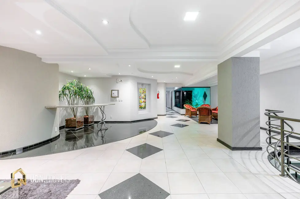 Foto 2 de Apartamento com 3 quartos para alugar, 144m2 em Victor Konder, Blumenau - SC
