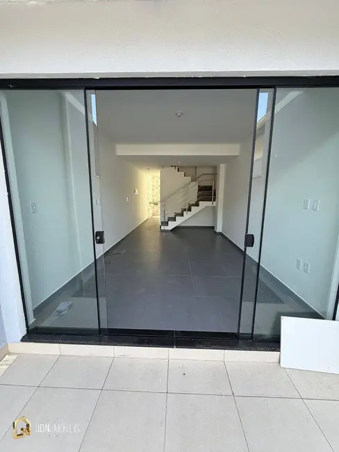 Sobrado com 2 quartos à venda, 88m2 em Escola Agrícola, Blumenau - SC - imagem 9 Foto 9 de Sobrado com 2 quartos à venda, 88m2 em Escola Agrícola, Blumenau - SC