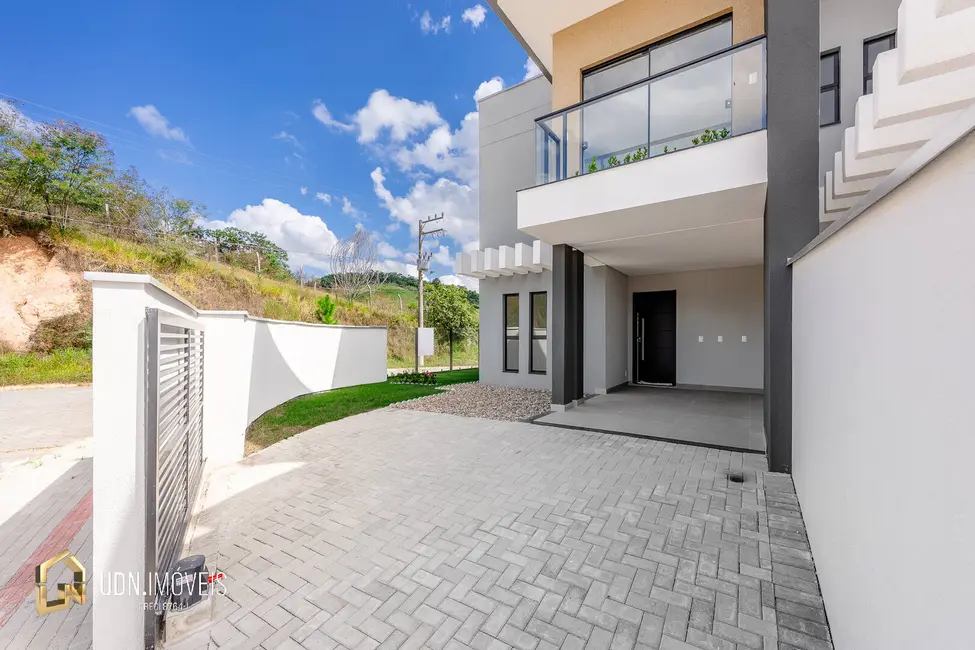 Foto 5 de Sobrado com 3 quartos à venda, 132m2 em Bela Vista, Gaspar - SC