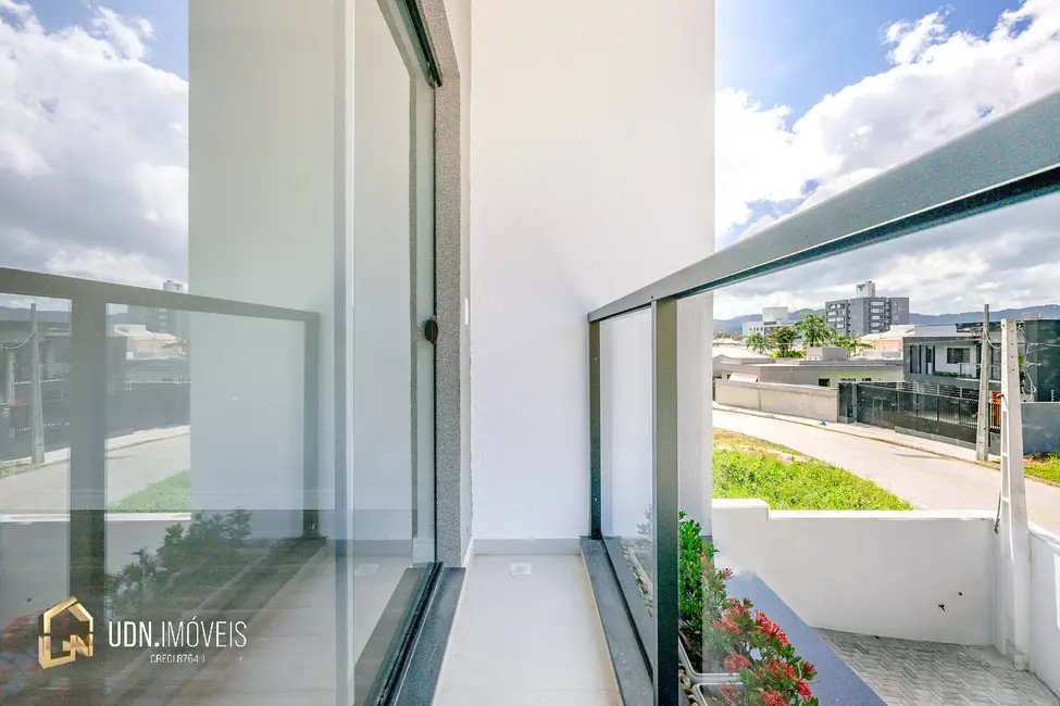 Foto 7 de Sobrado com 2 quartos à venda, 107m2 em Bela Vista, Gaspar - SC