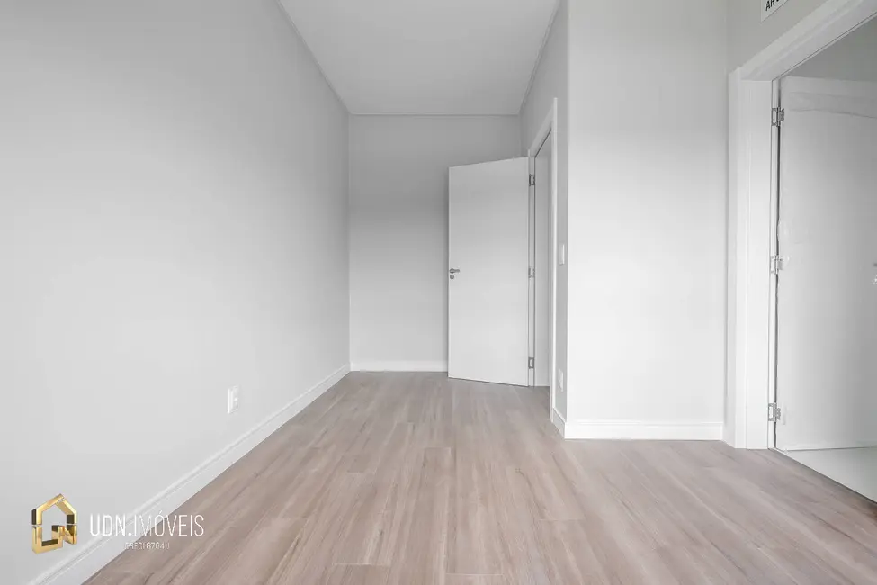 Foto 5 de Sobrado com 2 quartos à venda, 108m2 em Bela Vista, Gaspar - SC