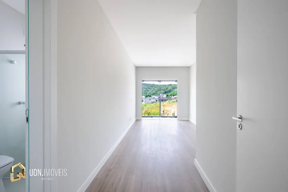 Foto 8 de Sobrado com 2 quartos à venda, 108m2 em Bela Vista, Gaspar - SC
