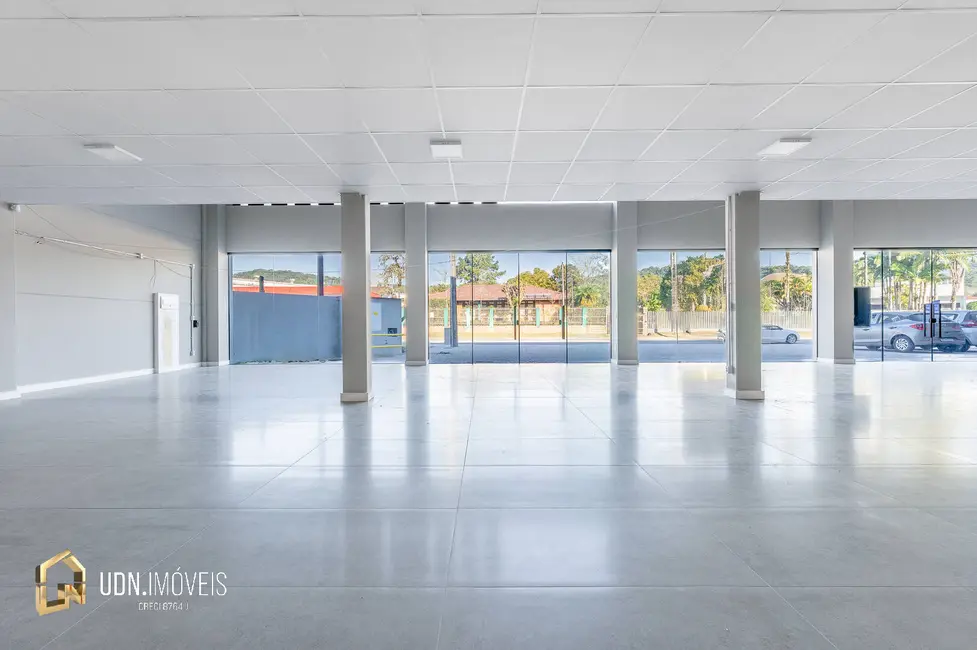 Foto 9 de Sala Comercial para alugar, 194m2 em Poço Grande, Gaspar - SC