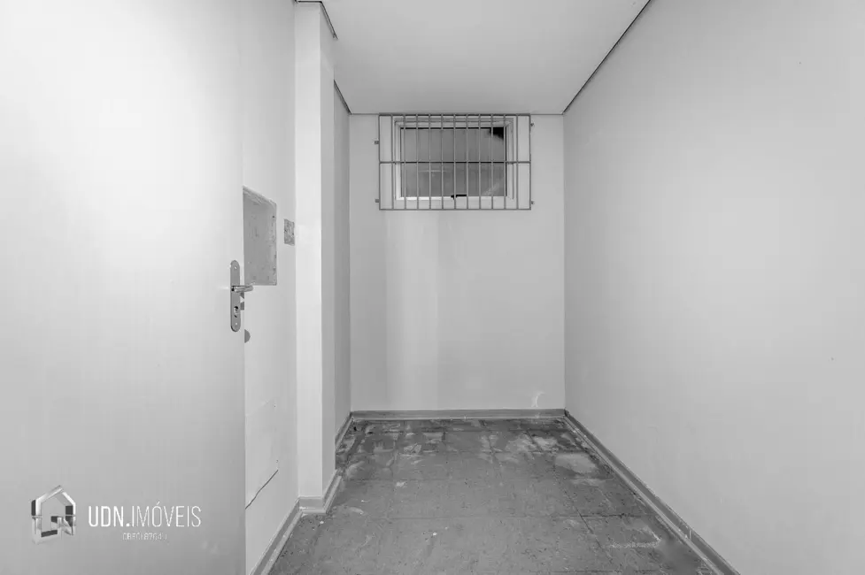 Foto 9 de Sala Comercial para alugar, 317m2 em Itoupava Norte, Blumenau - SC