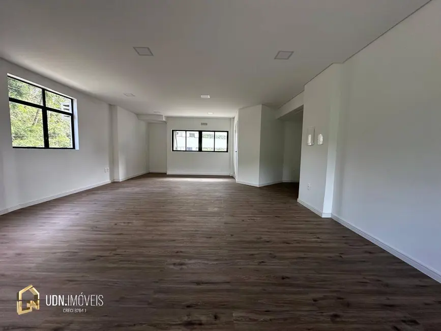 Foto 2 de Sala Comercial à venda, 68m2 em Garcia, Blumenau - SC