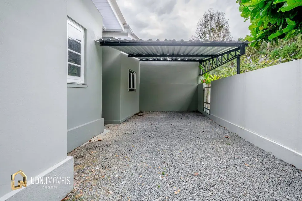 Casa com 2 quartos para alugar, 93m2 em Vorstadt, Blumenau - SC - imagem 9 Foto 9 de Casa com 2 quartos para alugar, 93m2 em Vorstadt, Blumenau - SC