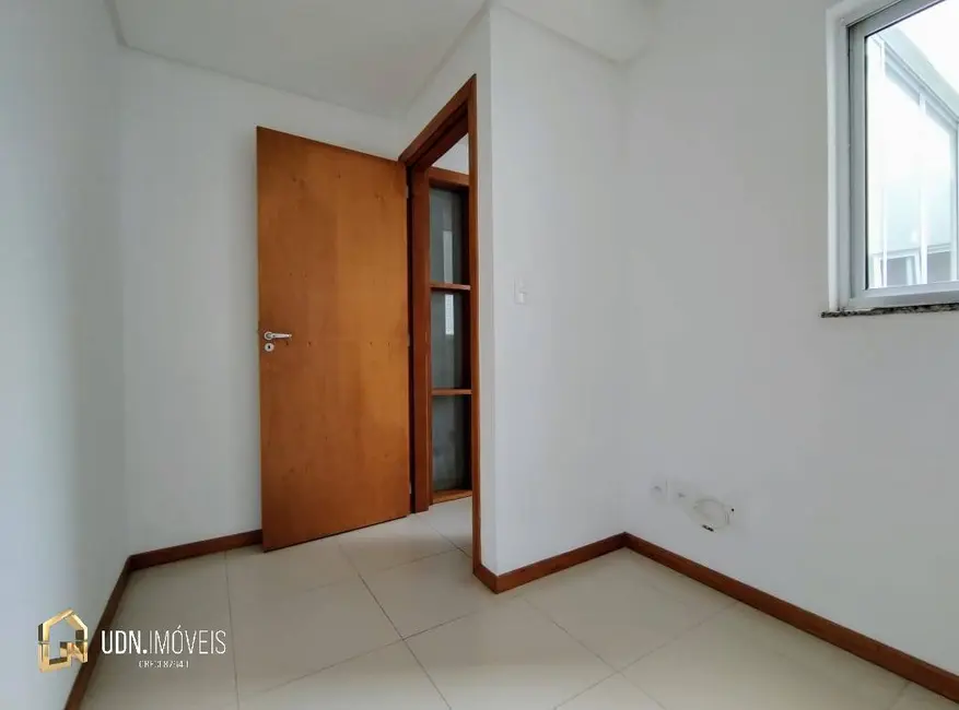 Apartamento com 2 quartos para alugar, 48m2 em Jardim Blumenau, Blumenau - SC - imagem 8 Foto 8 de Apartamento com 2 quartos para alugar, 48m2 em Jardim Blumenau, Blumenau - SC