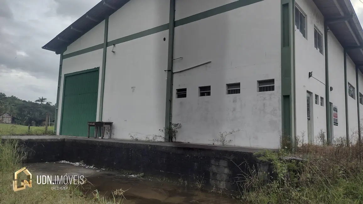 Armazém / Galpão para alugar, 339m2 em Fidélis, Blumenau - SC - imagem 3 Foto 3 de Armazém / Galpão para alugar, 339m2 em Fidélis, Blumenau - SC
