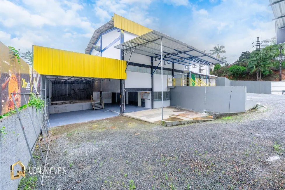 Armazém / Galpão para alugar, 800m2 em Salto Weissbach, Blumenau - SC - imagem 4 Foto 4 de Armazém / Galpão para alugar, 800m2 em Salto Weissbach, Blumenau - SC