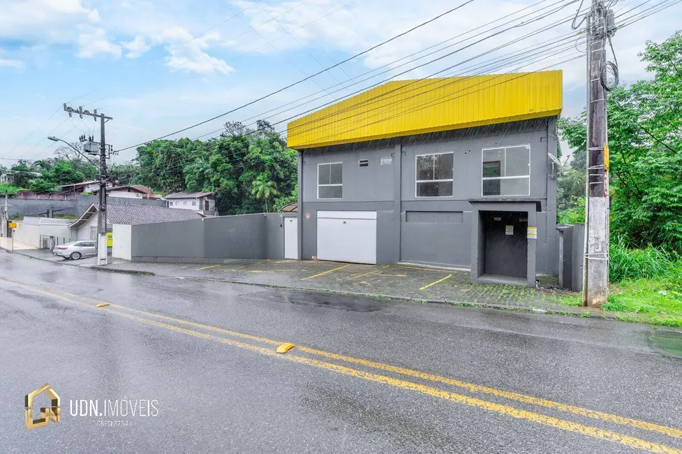 Armazém / Galpão para alugar, 800m2 em Salto Weissbach, Blumenau - SC - imagem 5 Foto 5 de Armazém / Galpão para alugar, 800m2 em Salto Weissbach, Blumenau - SC