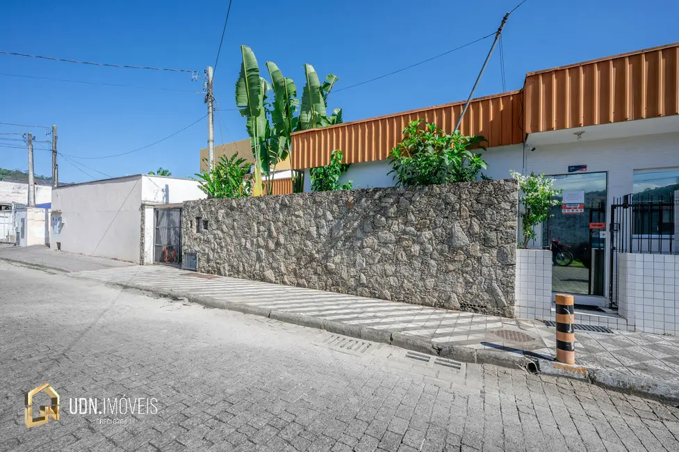 Sala Comercial para alugar, 163m2 em Garcia, Blumenau - SC - imagem 2 Foto 2 de Sala Comercial para alugar, 163m2 em Garcia, Blumenau - SC