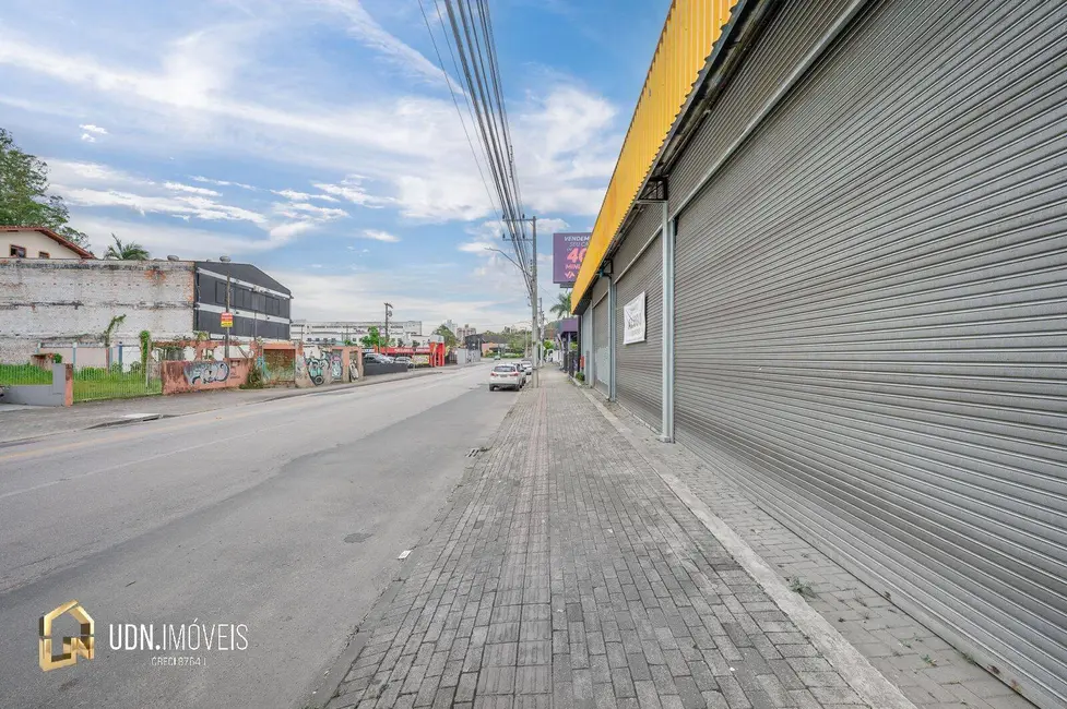 Armazém / Galpão para alugar, 1800m2 em Vorstadt, Blumenau - SC - imagem 4 Foto 4 de Armazém / Galpão para alugar, 1800m2 em Vorstadt, Blumenau - SC