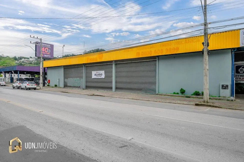 Armazém / Galpão para alugar, 1800m2 em Vorstadt, Blumenau - SC - imagem 2 Foto 2 de Armazém / Galpão para alugar, 1800m2 em Vorstadt, Blumenau - SC
