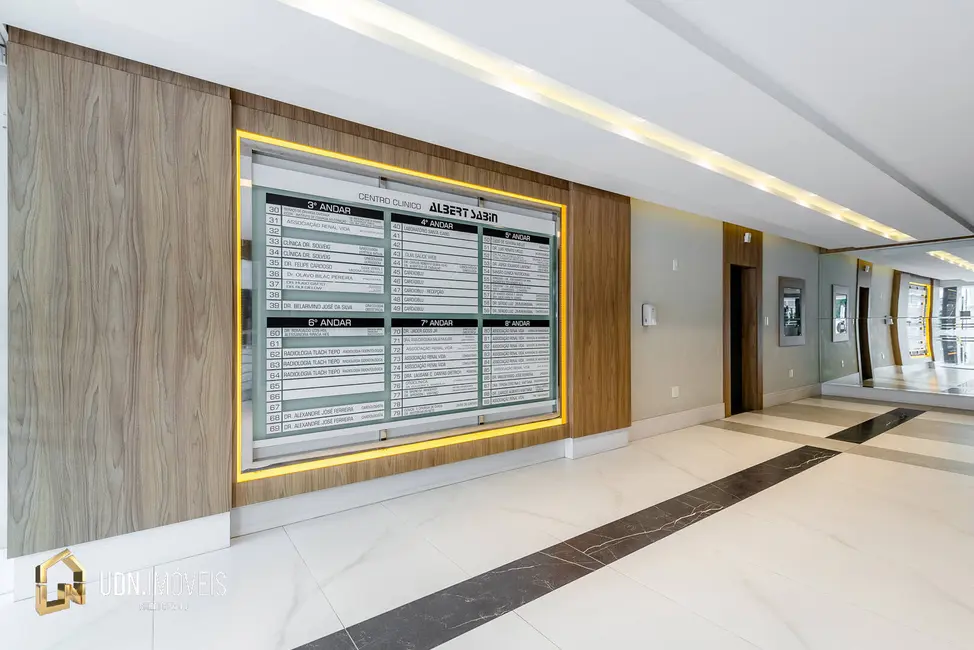 Foto 2 de Sala Comercial à venda, 57m2 em Centro, Blumenau - SC