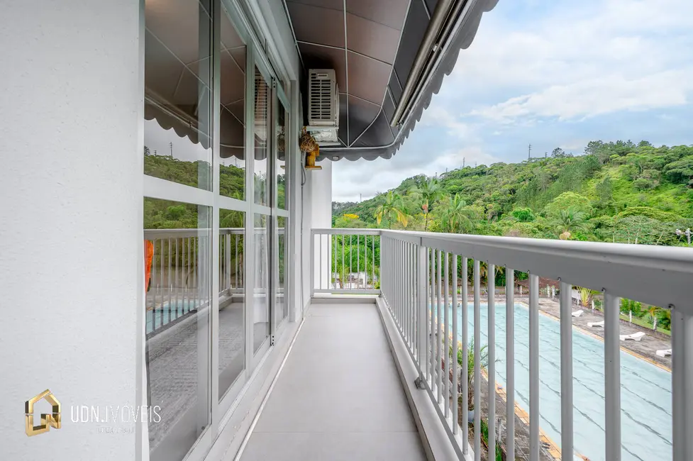 Apartamento com 3 quartos para alugar, 76m2 em Garcia, Blumenau - SC - imagem 4 Foto 4 de Apartamento com 3 quartos para alugar, 76m2 em Garcia, Blumenau - SC