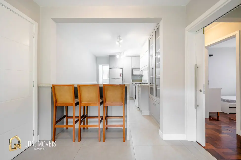 Apartamento com 3 quartos para alugar, 76m2 em Garcia, Blumenau - SC - imagem 9 Foto 9 de Apartamento com 3 quartos para alugar, 76m2 em Garcia, Blumenau - SC