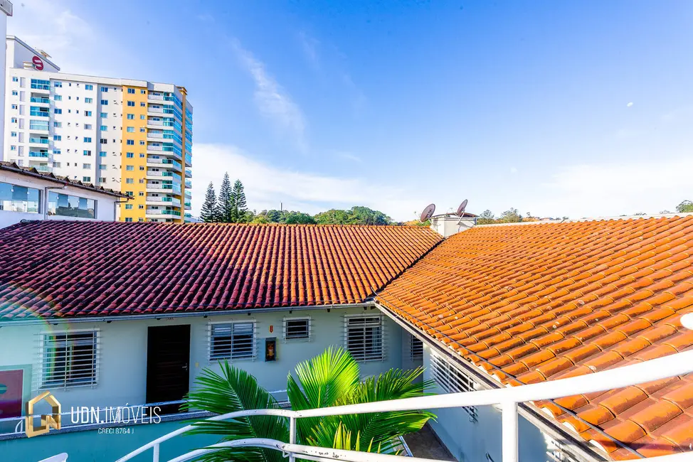 Apartamento com 1 quarto para alugar, 50m2 em Itoupava Norte, Blumenau - SC - imagem 3 Foto 3 de Apartamento com 1 quarto para alugar, 50m2 em Itoupava Norte, Blumenau - SC