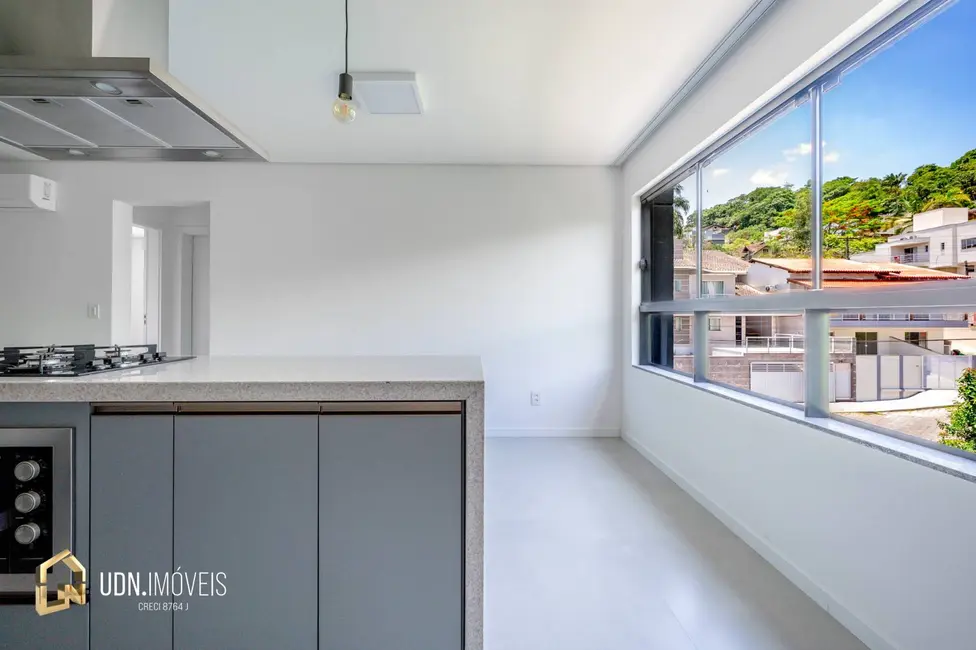 Apartamento com 2 quartos para alugar, 62m2 em Escola Agrícola, Blumenau - SC - imagem 2 Foto 2 de Apartamento com 2 quartos para alugar, 62m2 em Escola Agrícola, Blumenau - SC