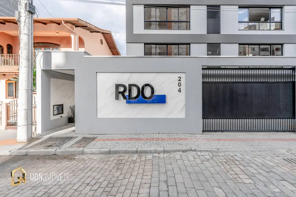 Apartamento com 1 quarto para alugar, 30m2 em Centro, Blumenau - SC - imagem 2 Foto 2 de Apartamento com 1 quarto para alugar, 30m2 em Centro, Blumenau - SC