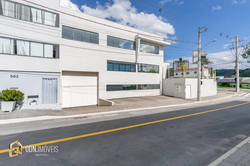 Foto 9 de Armazém / Galpão para alugar, 750m2 em Vorstadt, Blumenau - SC