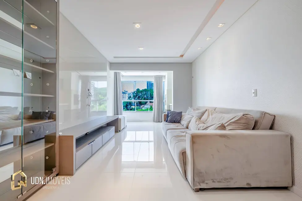 Foto 1 de Apartamento com 2 quartos à venda, 79m2 em Jardim Blumenau, Blumenau - SC